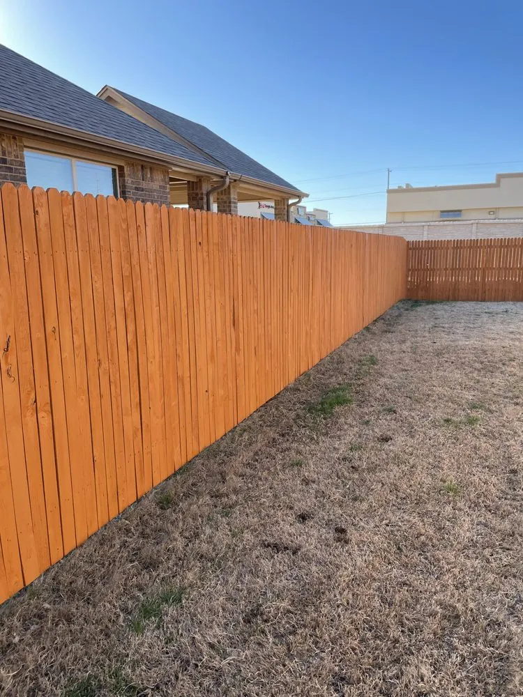 Professional fence repair experts serving Salado, TX - Stone Staining