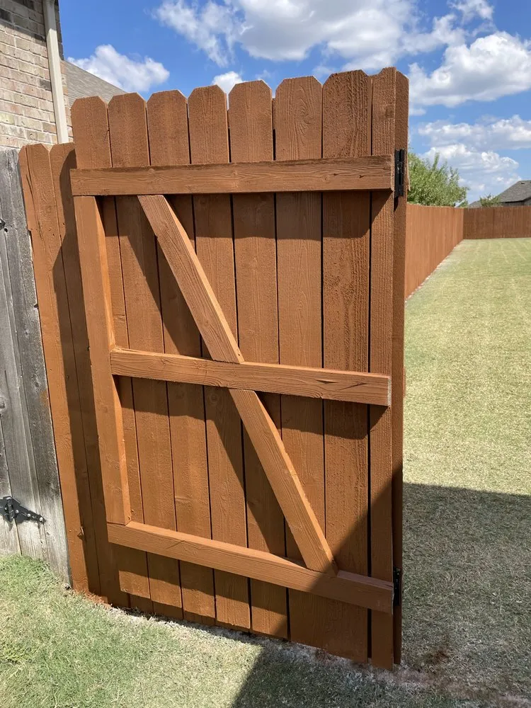 Top-rated wood fence service in Salado, TX by Stone Staining