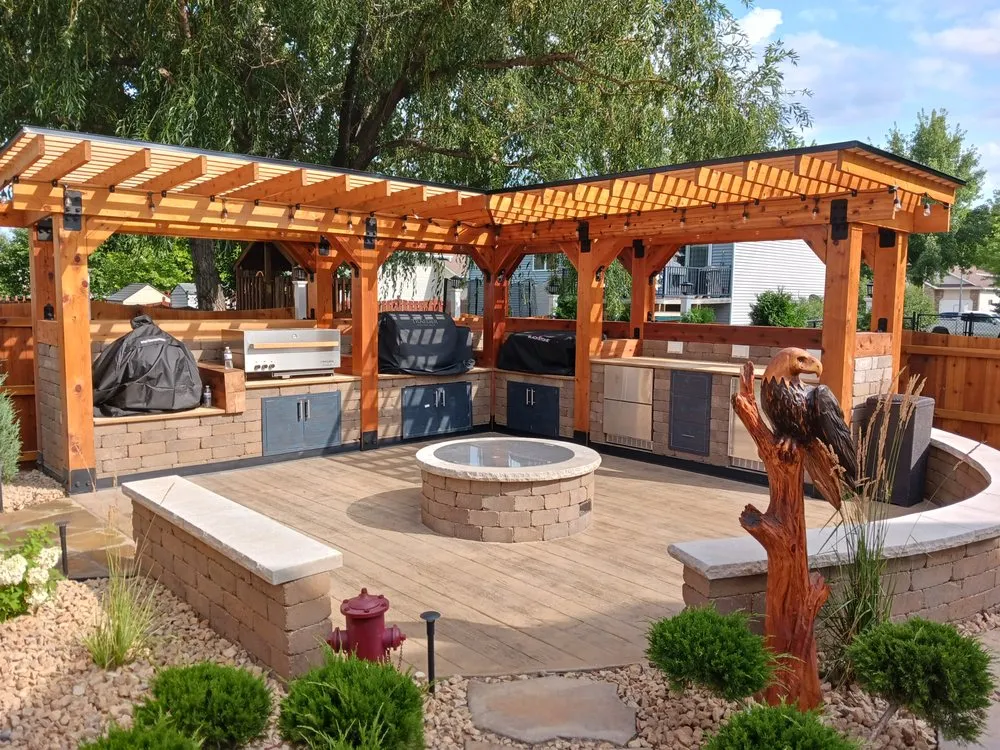 Quality privacy fencing for homes in Fargo, ND by Stringline Projects
