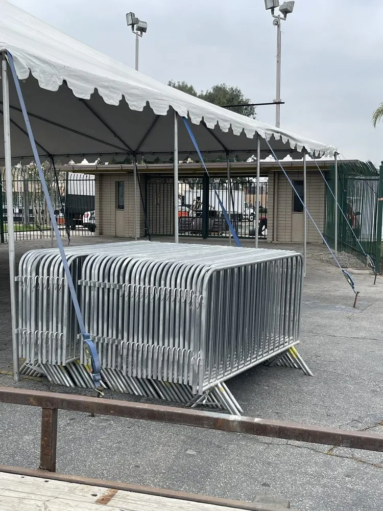 Quality fence installation in Riverside, CA by Sun E Tech