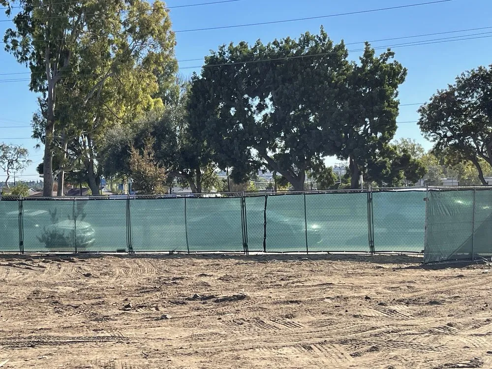 Affordable privacy fencing service in Riverside, CA - Sun E Tech