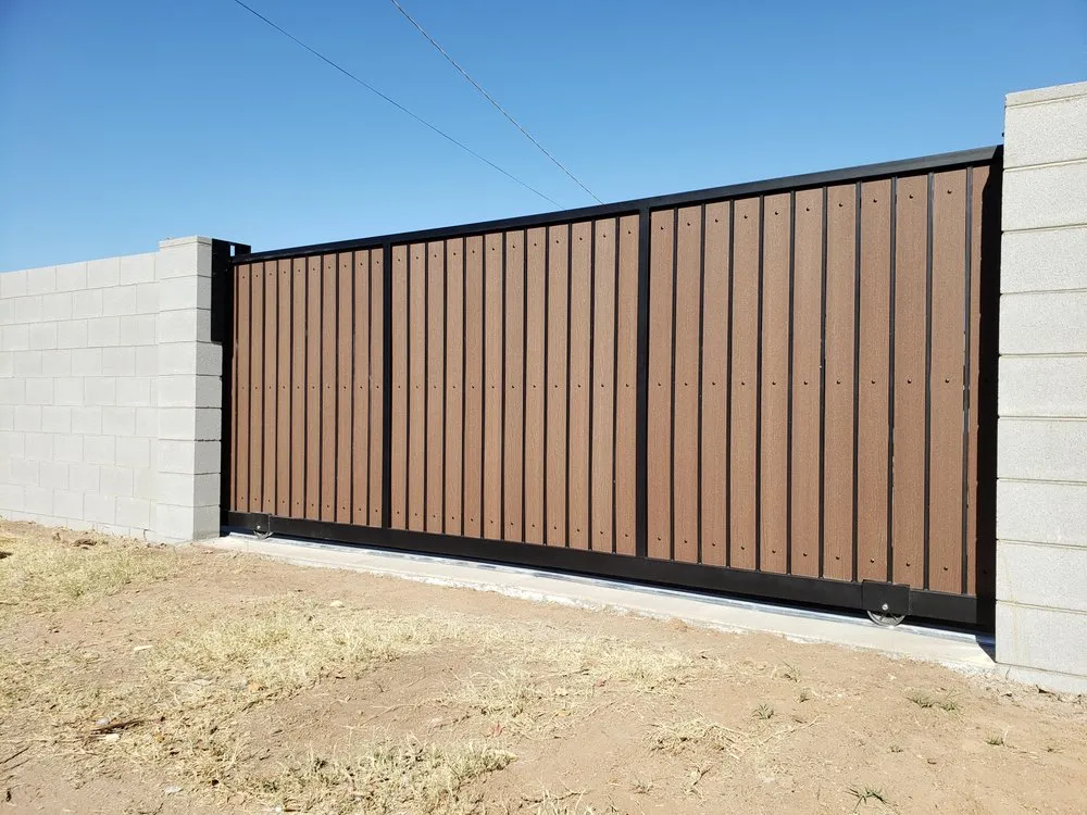 Local wood fence service experts serving Tempe, AZ - Sunset Gates
