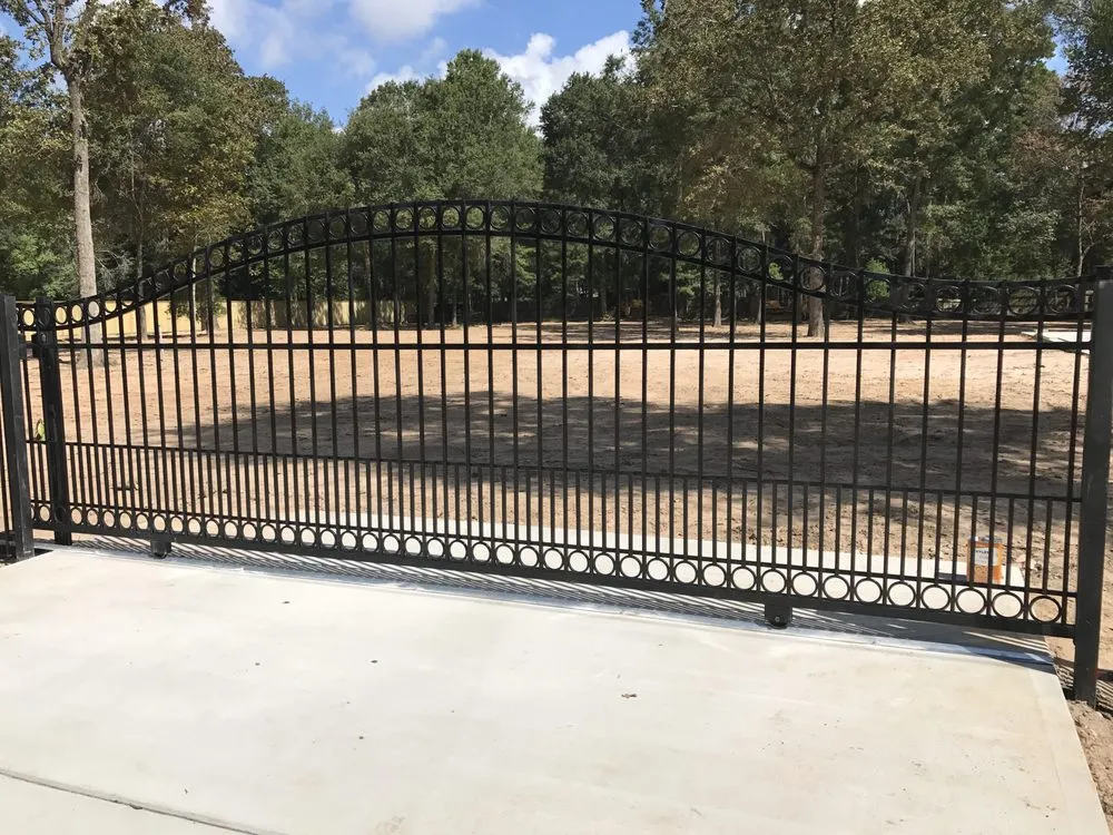 Local vinyl fence installation in Spring, TX by Supreme Gate
