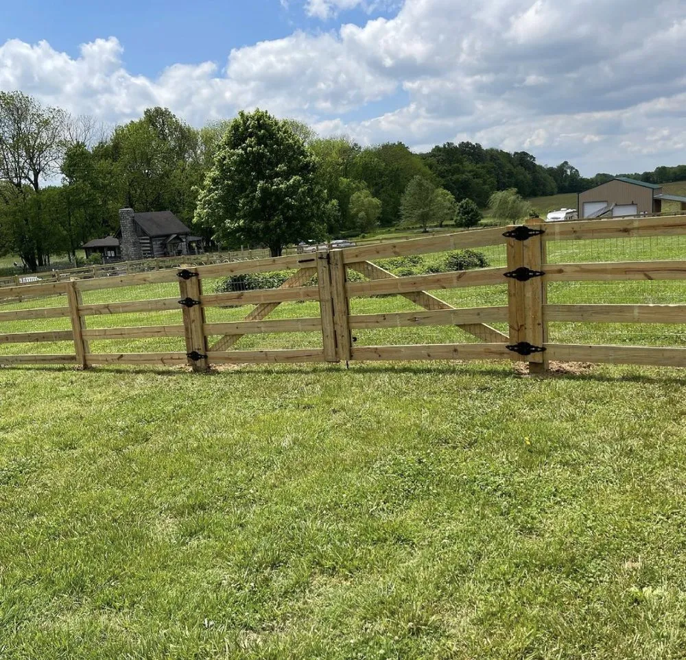 Affordable vinyl fence installation service in Springfield, TN - Syndicate