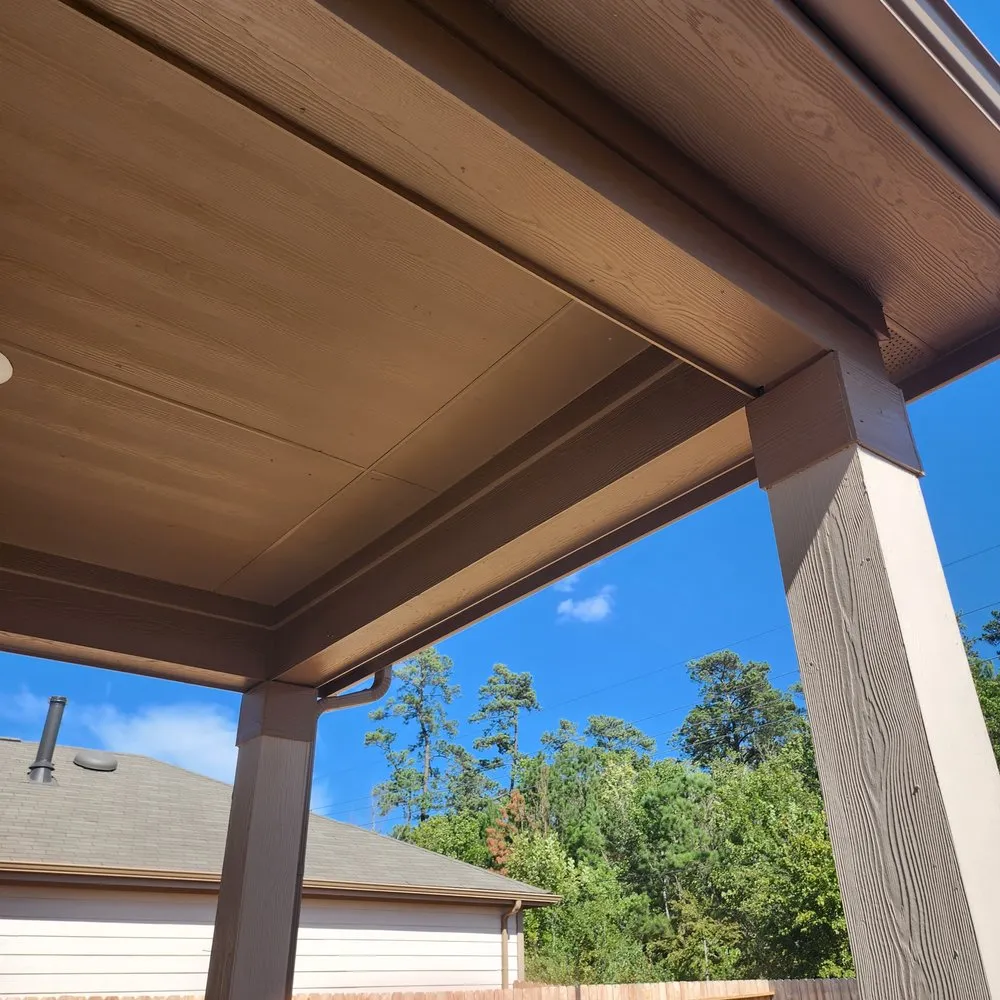 Top-rated vinyl fence installation in Spring, TX by T & D Frame Construction