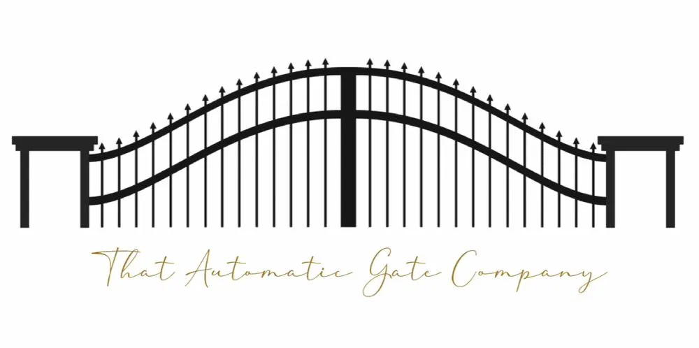 Reliable vinyl fence installation for homes in LaBelle, FL by That Automatic Gate