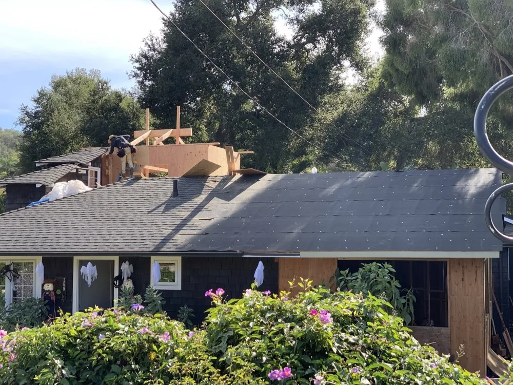 Trusted vinyl fence installation for homes in Carpinteria, CA by Third Generation Carpentry
