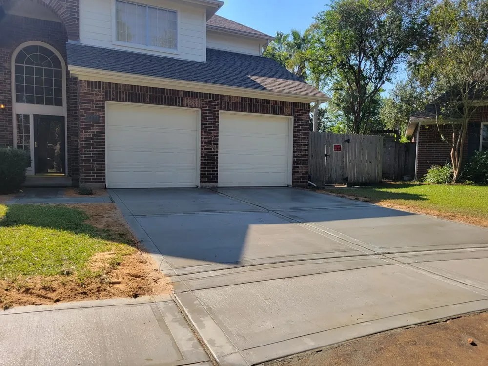 Trusted vinyl fence installation experts serving Pasadena, TX - Three J's