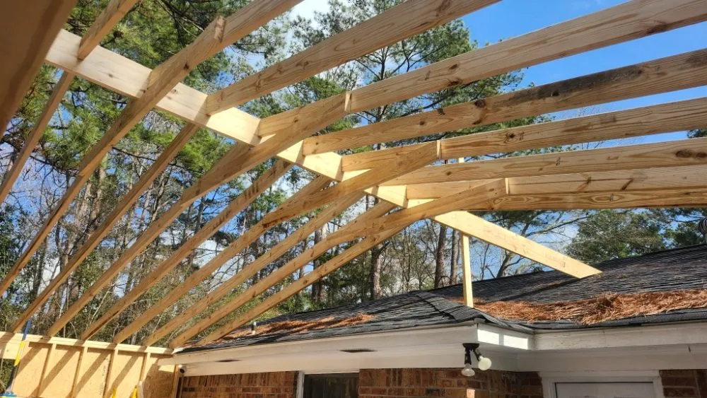 Local vinyl fence installation service in Leesville, SC - TIDE