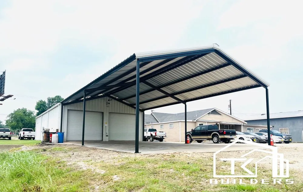 Trusted fence installation for homes in Thorndale, TX by TK Builders