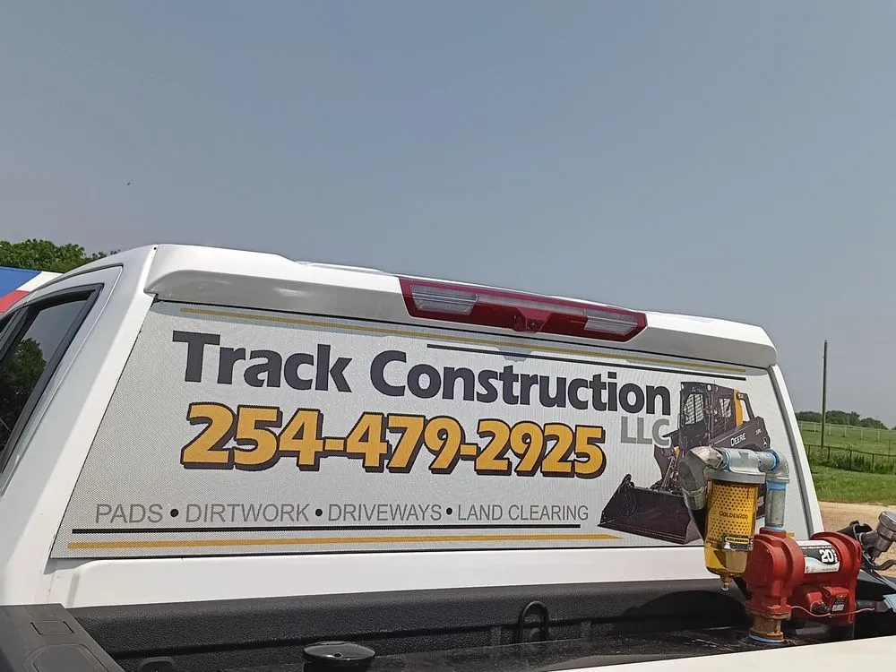 Local wood fence service for homes in Itasca, TX by Track Construction