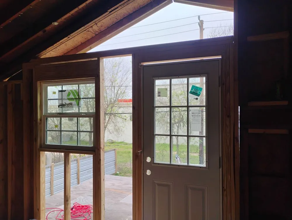 Trusted wood fence service experts serving Highlands, TX - T&T Services