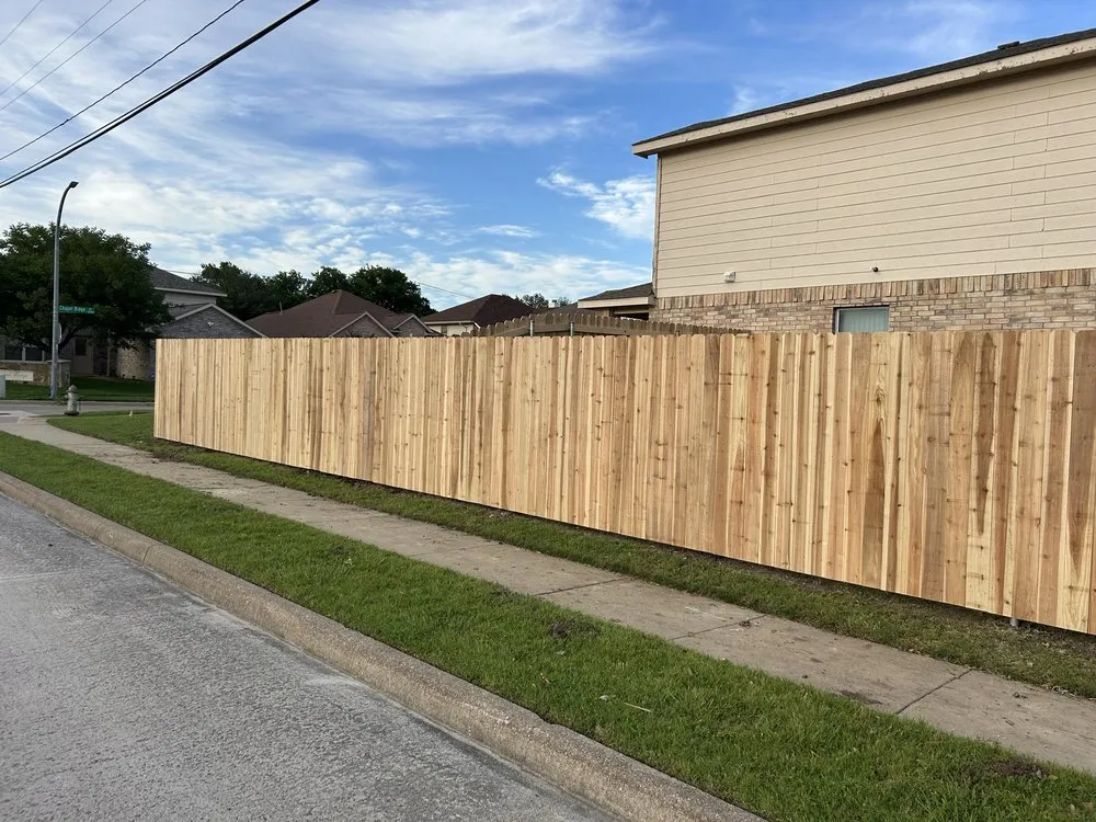 Professional chain link fencing in Azle, TX by TX Contracting