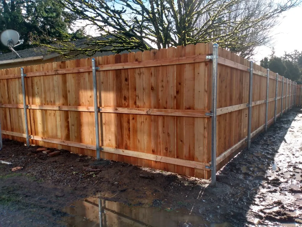 Expert vinyl fence installation experts serving Gresham, OR - Underway Construction