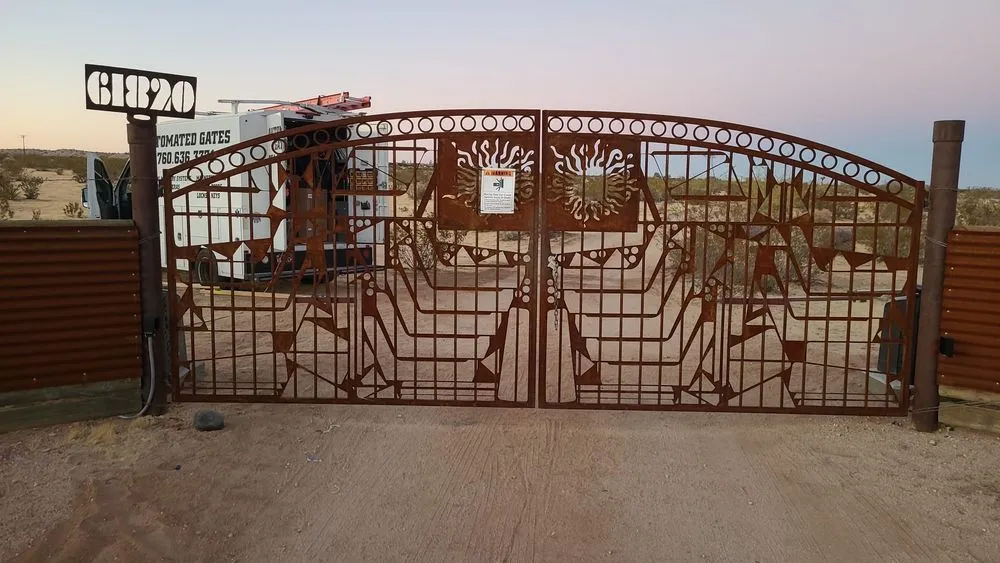 Professional wood fence service service in Apple Valley, CA - VG Tech