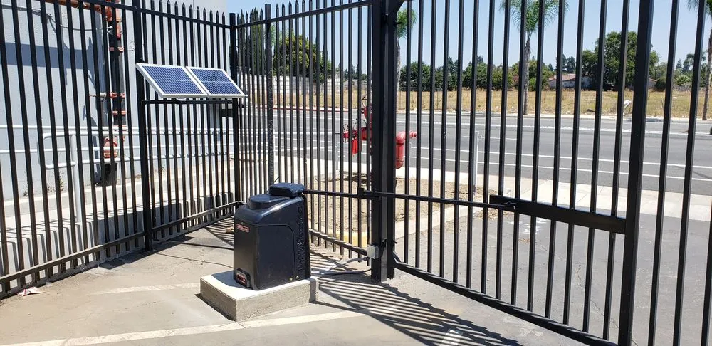 Top-rated fence installation service in Ontario, CA - VG Tech