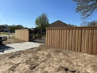 Top-rated vinyl fence installation service in Scurry, TX - W Squared Services
