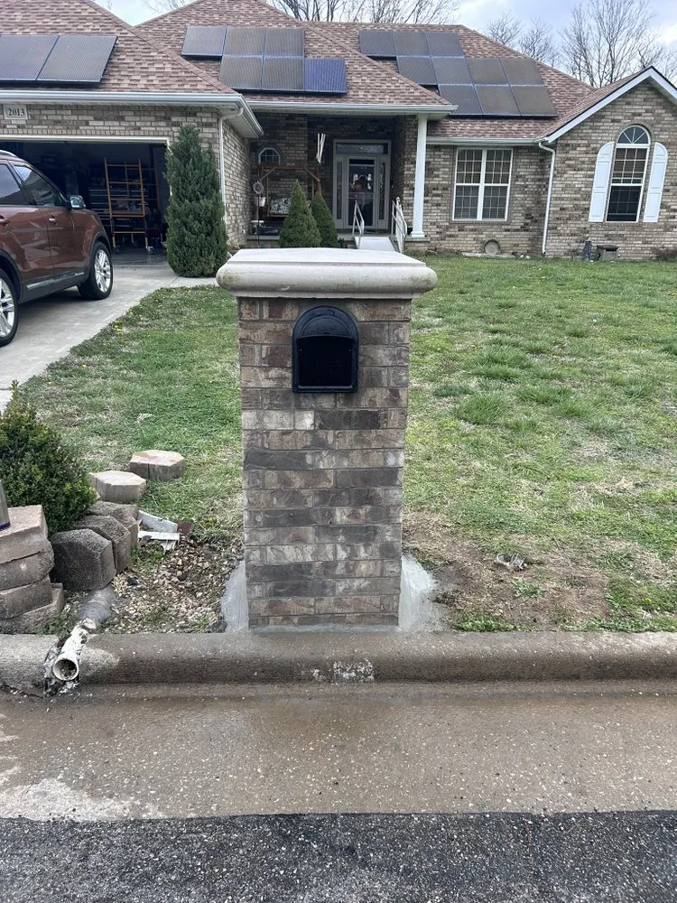 Reliable wood fence service experts serving Joplin, MO - Walker Projects