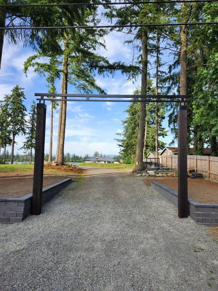 Top-rated fence repair for homes in Enumclaw, WA by Webley Made