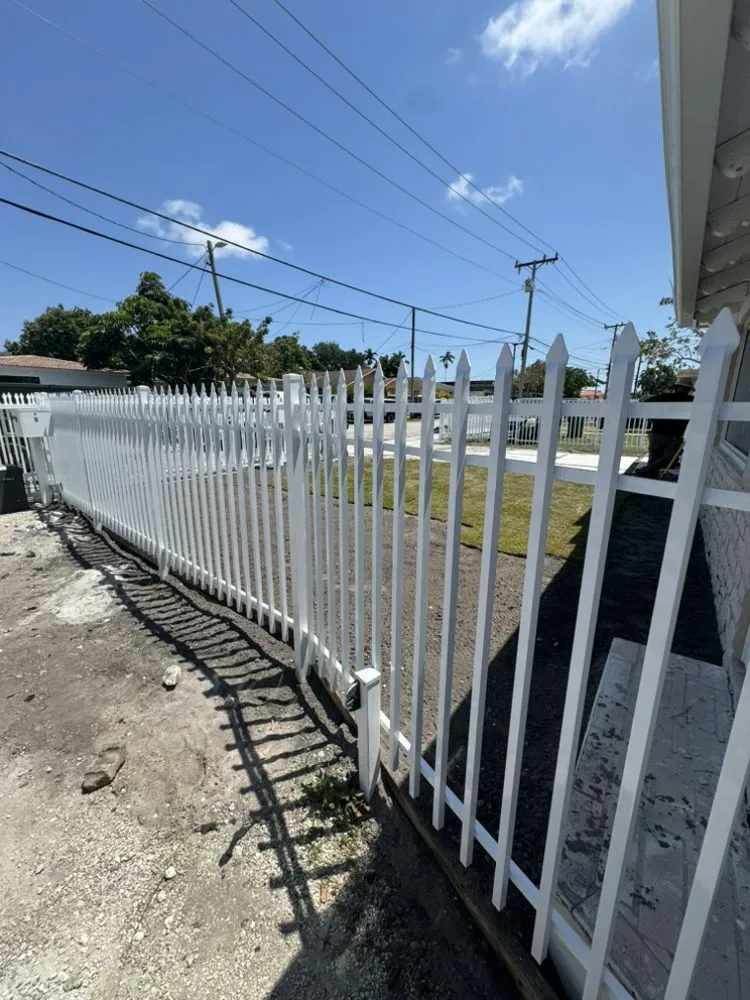 Local fence installation in Miami, FL by Welding Master