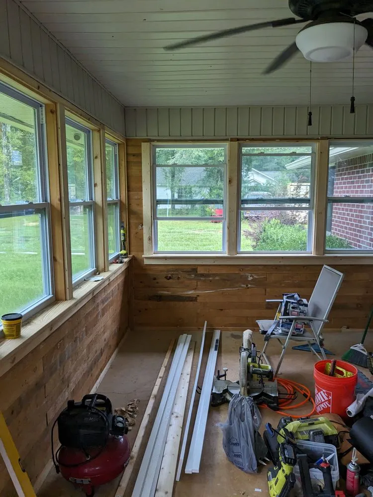 Trusted wood fence service service in Pace, FL - Wisecombllc