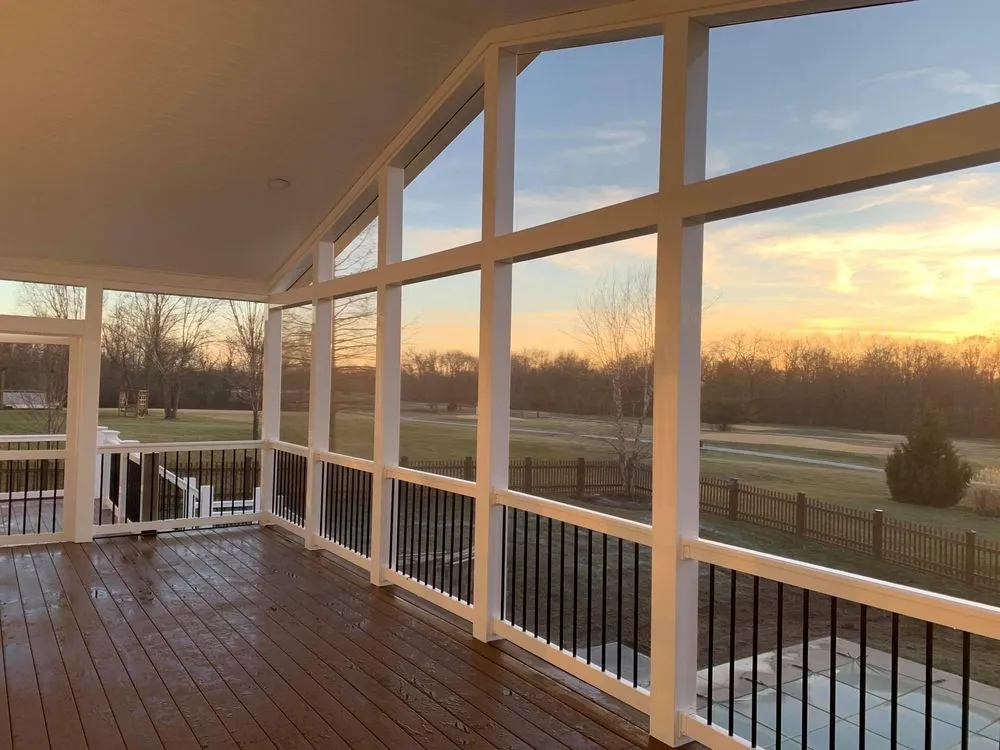 Local fence repair experts serving Eldon, MO - Your Right Hand Man