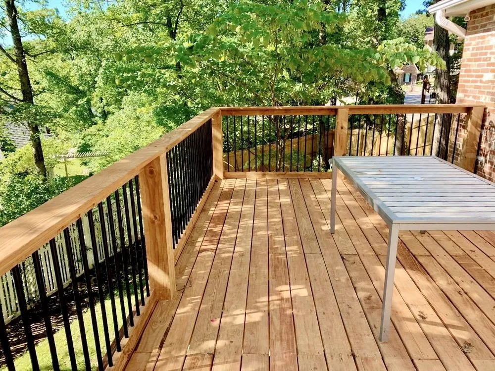 Reliable fence installation in Eldon, MO by Your Right Hand Man