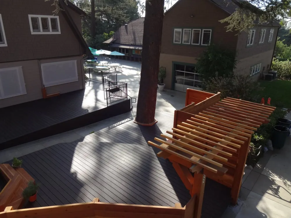 Local fence installation for homes in Burbank, CA by YourDeckBuilder