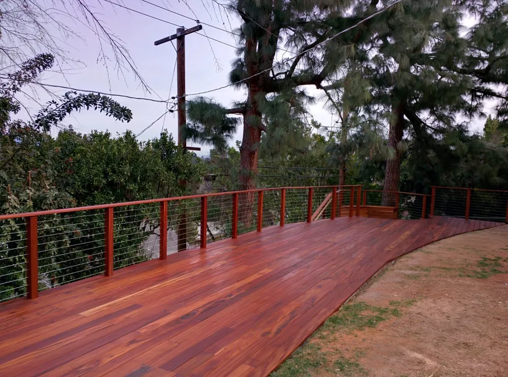 Quality wood fence service for homes in Burbank, CA by YourDeckBuilder